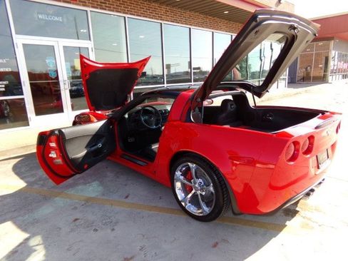 Used 2012 Chevrolet Corvette Grand Sport w/ 3LT Preferred Equipment Group image 14