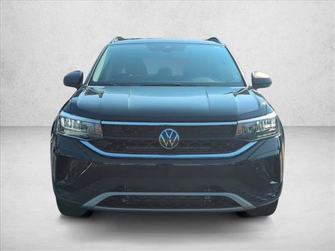 Used 2024 Volkswagen Taos S FWD image 2