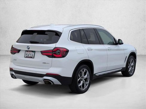 Used 2023 BMW X3 xDrive30i w/ Premium Package AWD/4WD image 5