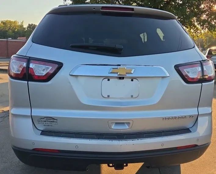 Used 2014 Chevrolet Traverse LT FWD image 4