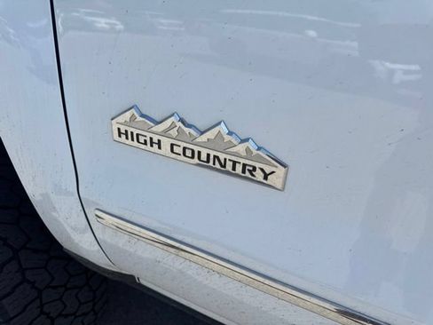 Used 2016 Chevrolet Silverado 2500 High Country w/ Duramax Plus Package AWD/4WD image 8