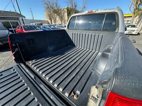 Used 2002 Ford Explorer Sport Trac Value image 12