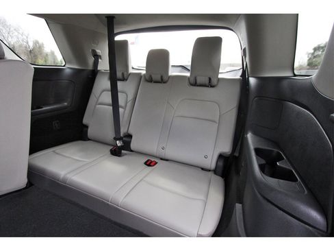 Used 2023 Nissan Pathfinder SL image 13