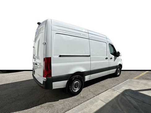 New 2026 Mercedes-Benz Sprinter 2500 image 7