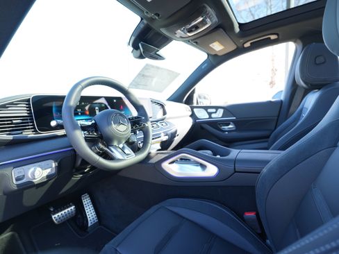 New 2026 Mercedes-Benz GLE 53 AMG 4MATIC image 42