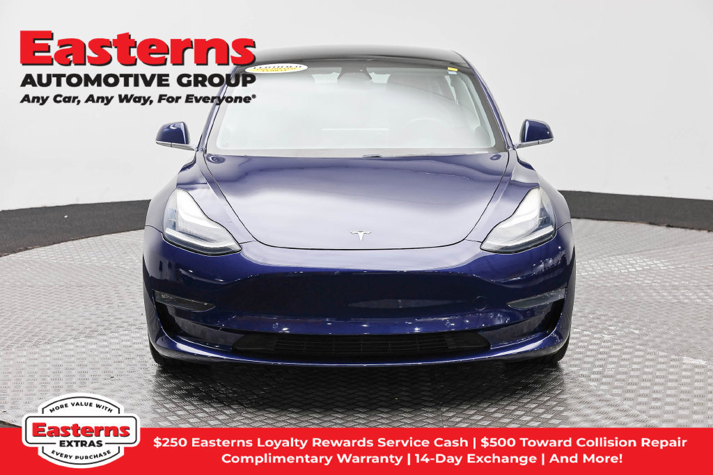 Used 2018 Tesla Model 3 Performance AWD/4WD image 3