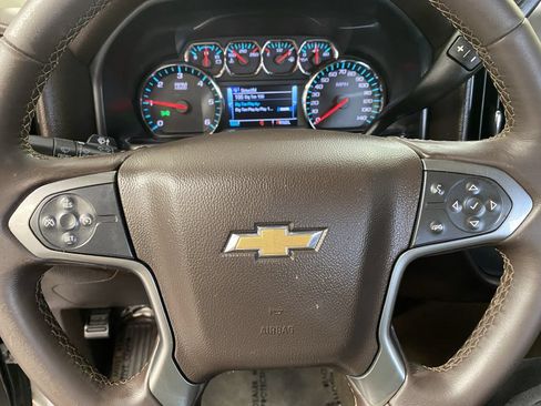 Used 2017 Chevrolet Silverado 1500 LT w/ All Star Edition AWD/4WD image 5