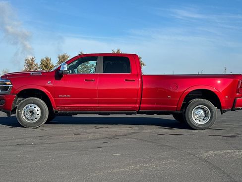 New 2026 RAM 3500 Limited image 6