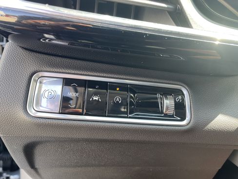 New 2025 Buick Envision Preferred image 22