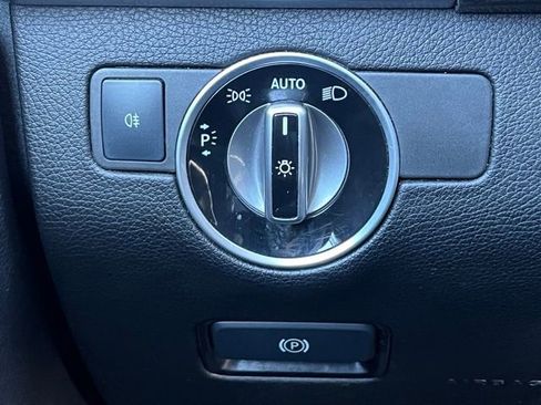 Used 2018 Mercedes-Benz GLE 350 4MATIC image 30