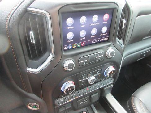 Certified 2022 GMC Sierra 2500 AT4 w/ AT4 Premium Plus Package AWD/4WD image 33