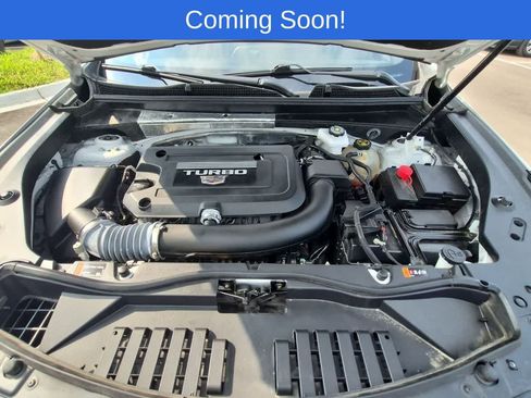Used 2024 Cadillac XT4 Sport w/ Cold Weather Package AWD/4WD image 14