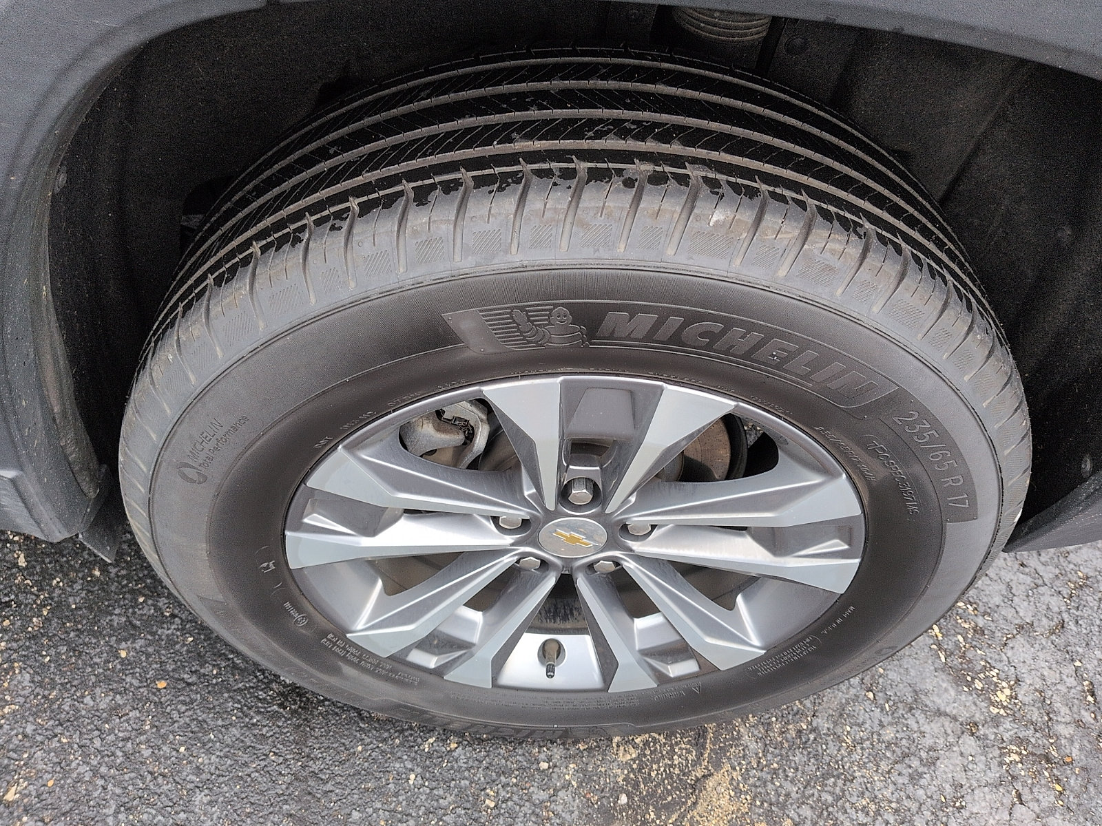 Used 2025 Chevrolet Equinox LT w/ Convenience Package II AWD/4WD image 10