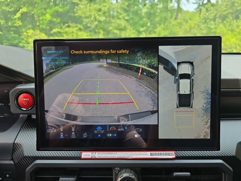 Certified 2025 Toyota Tacoma TRD Pro AWD/4WD image 24
