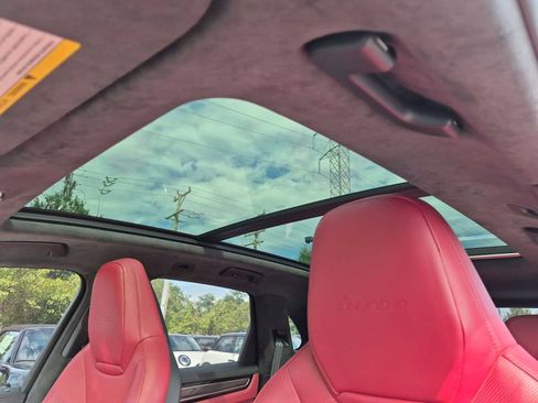 Used 2019 Porsche Cayenne Turbo AWD/4WD image 20
