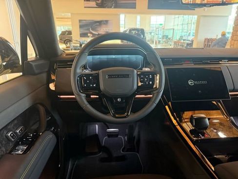 New 2025 Land Rover Range Rover Sport SV Edition Two image 23