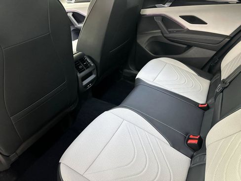 New 2026 Volkswagen Tiguan SE AWD/4WD image 11