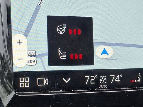 Certified 2023 Volvo XC90 T8 Plus w/ Protection Package Premier image 25