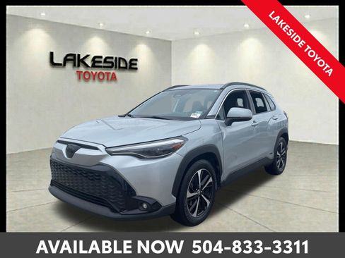 Used 2024 Toyota Corolla Cross AWD Hybrid w/ Convenience Package image 1