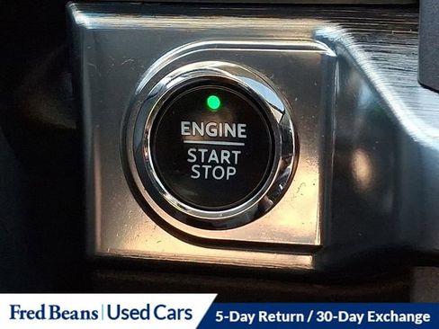 Used 2023 Ford F150 Lariat w/ Max Trailer Tow Package image 28