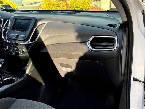 Certified 2024 Chevrolet Equinox LT image 13