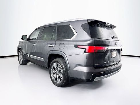 Used 2025 Toyota Sequoia Capstone image 7