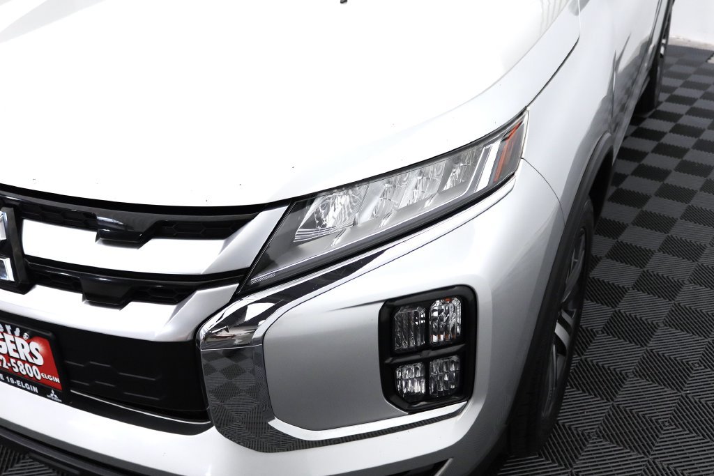 Used 2020 Mitsubishi Outlander Sport SE AWD/4WD image 12