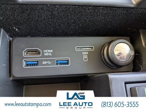 Used 2017 Land Rover Range Rover Sport image 24