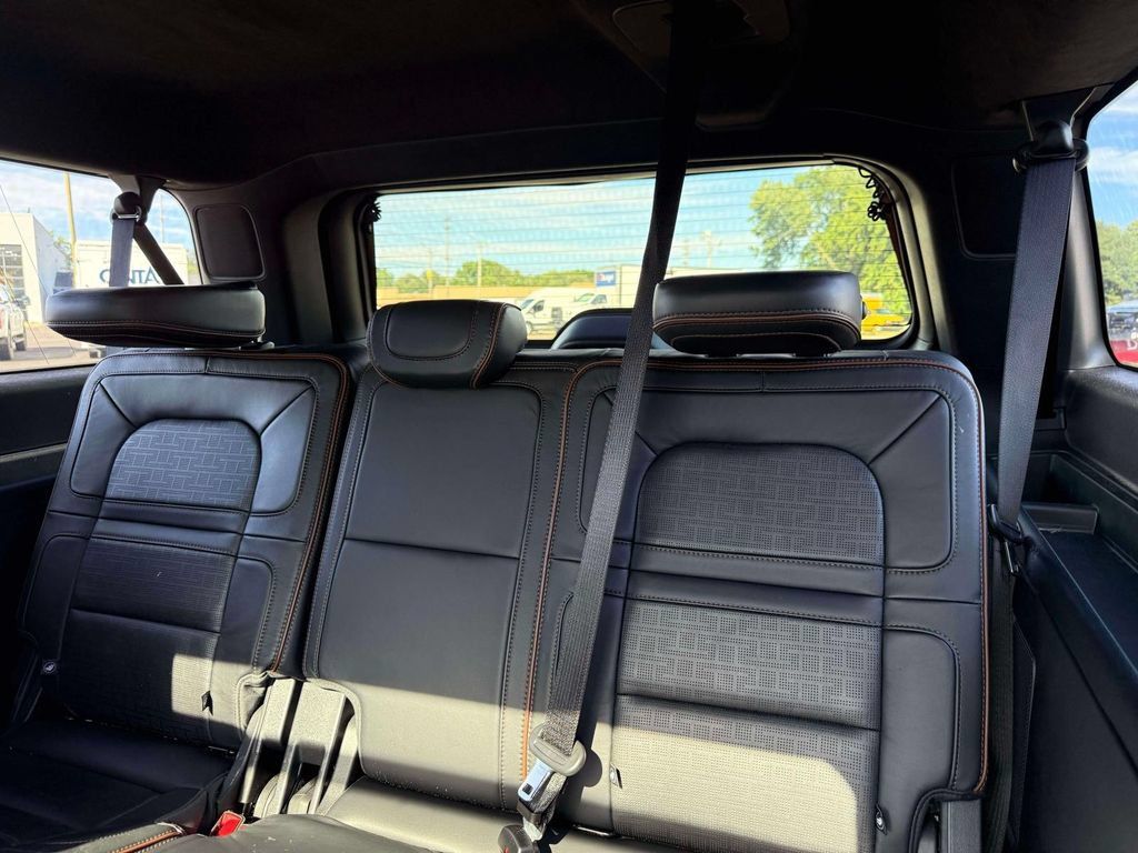 Used 2023 Lincoln Navigator L Black Label AWD/4WD image 13