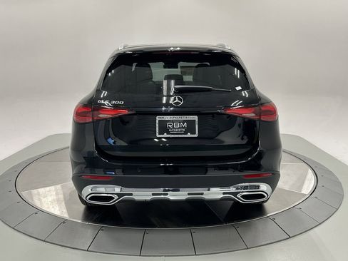 New 2026 Mercedes-Benz GLC 300 image 6