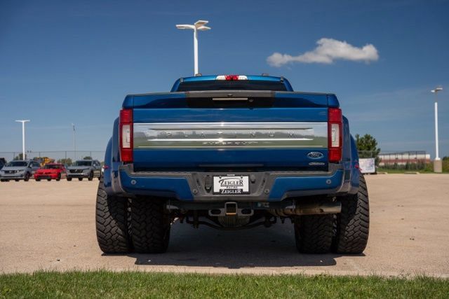 Used 2022 Ford F450 Platinum w/ FX4 Off-Road Package AWD/4WD image 6
