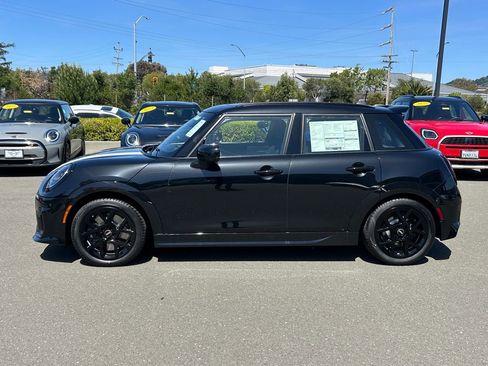 New 2026 MINI Cooper S FWD image 2