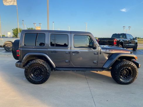 Used 2020 Jeep Wrangler Unlimited Rubicon AWD/4WD image 7