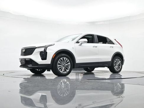 Used 2024 Cadillac XT4 Premium Luxury AWD/4WD image 38