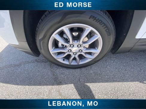 Certified 2024 GMC Terrain SLT AWD/4WD image 30