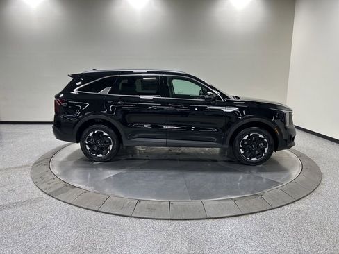 New 2026 Kia Sorento S AWD/4WD image 5