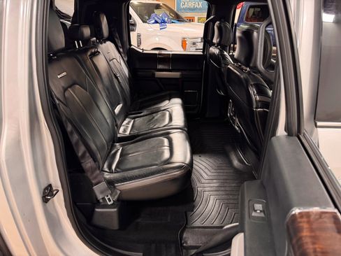 Used 2017 Ford F250 Platinum w/ Platinum Ultimate Package image 18