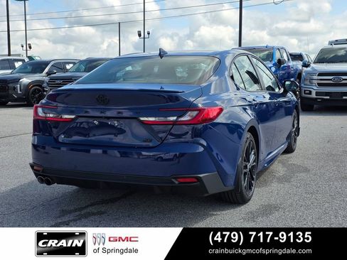 Used 2025 Toyota Camry SE FWD image 7