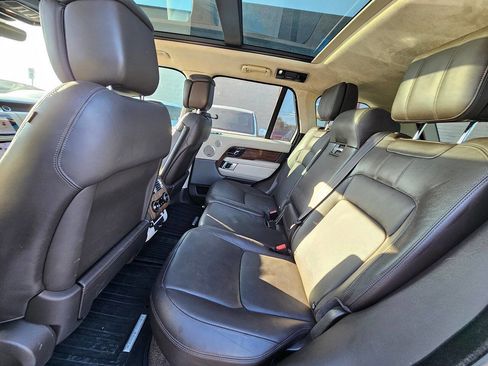 Used 2018 Land Rover Range Rover Supercharged AWD/4WD image 10