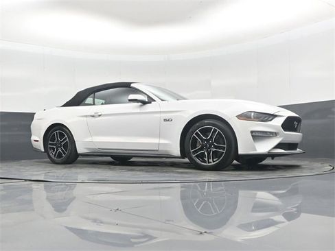 Used 2020 Ford Mustang GT Premium image 37