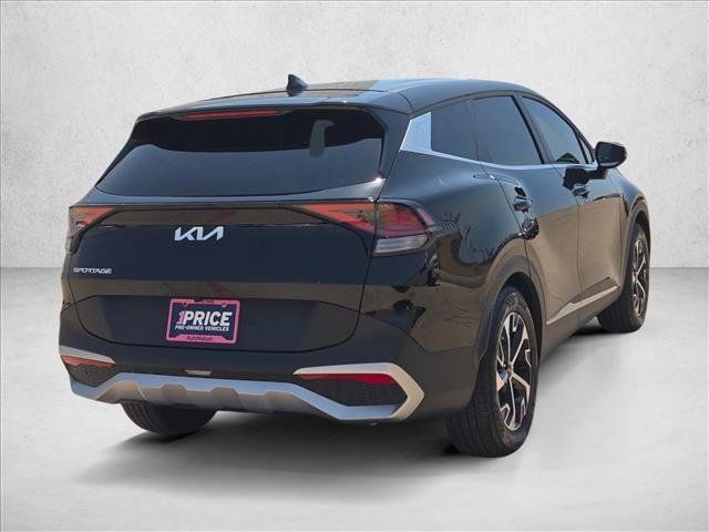 Used 2025 Kia Sportage EX FWD image 5