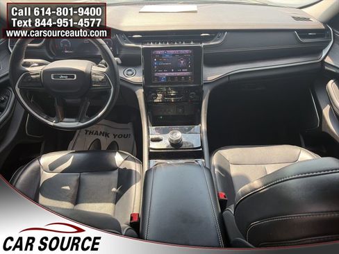 Used 2022 Jeep Grand Cherokee L Limited w/ Black Appearance Package AWD/4WD image 12
