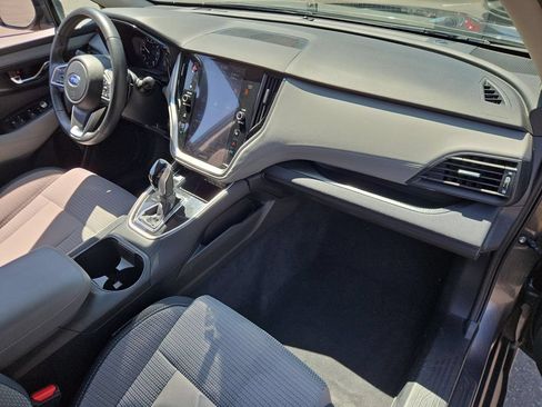 Used 2025 Subaru Outback Premium AWD/4WD image 32
