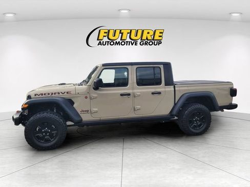 Used 2022 Jeep Gladiator Mojave w/ LED Lighting Group AWD/4WD image 6