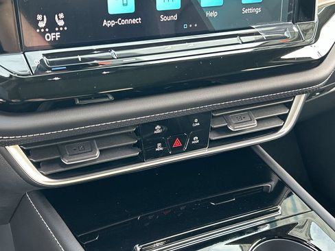 New 2026 Volkswagen Atlas SE FWD image 24