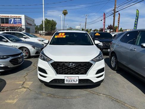 Used 2020 Hyundai Tucson Value w/ Cargo Package FWD image 2