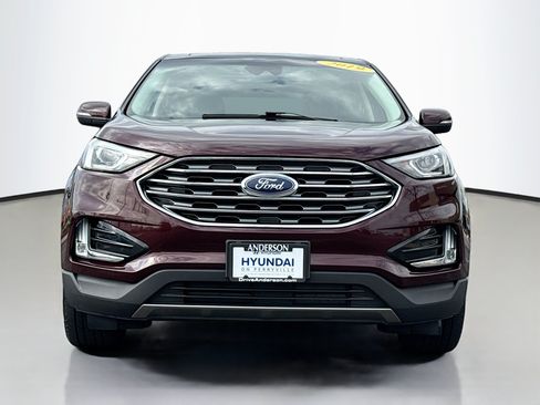 Used 2019 Ford Edge Titanium w/ Cold Weather Package AWD/4WD image 17