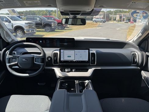 New 2025 Ford Expedition Max Active image 47