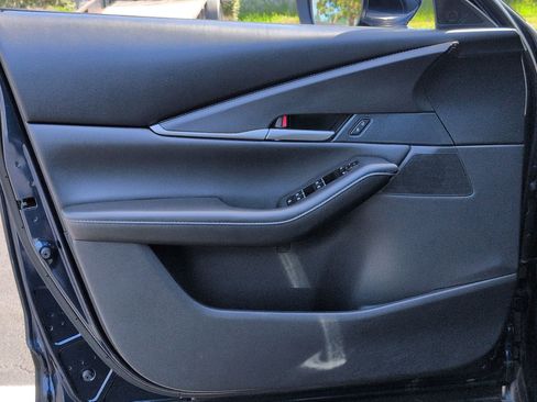 Used 2022 MAZDA CX-30 AWD 2.5 S w/ Select Package image 14