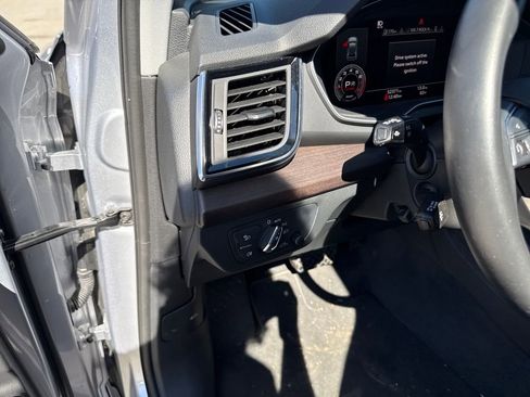 Used 2022 Audi Q5 2.0T Premium Plus w/ Premium Plus Package image 21